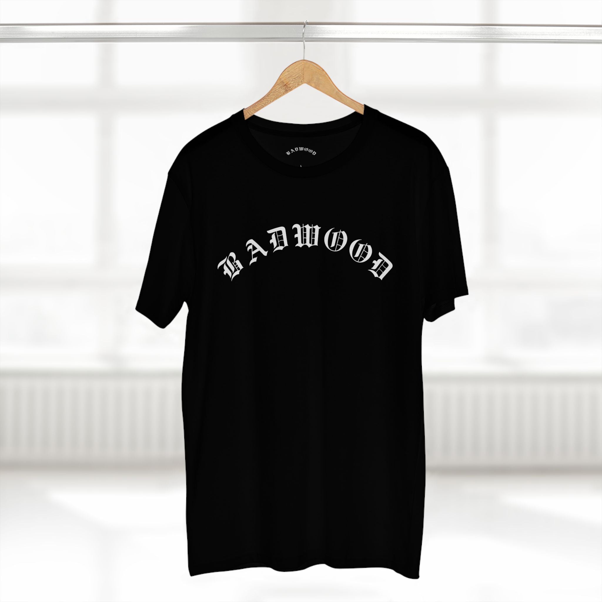 "OLD ENGLISH" - UNISEX TEE