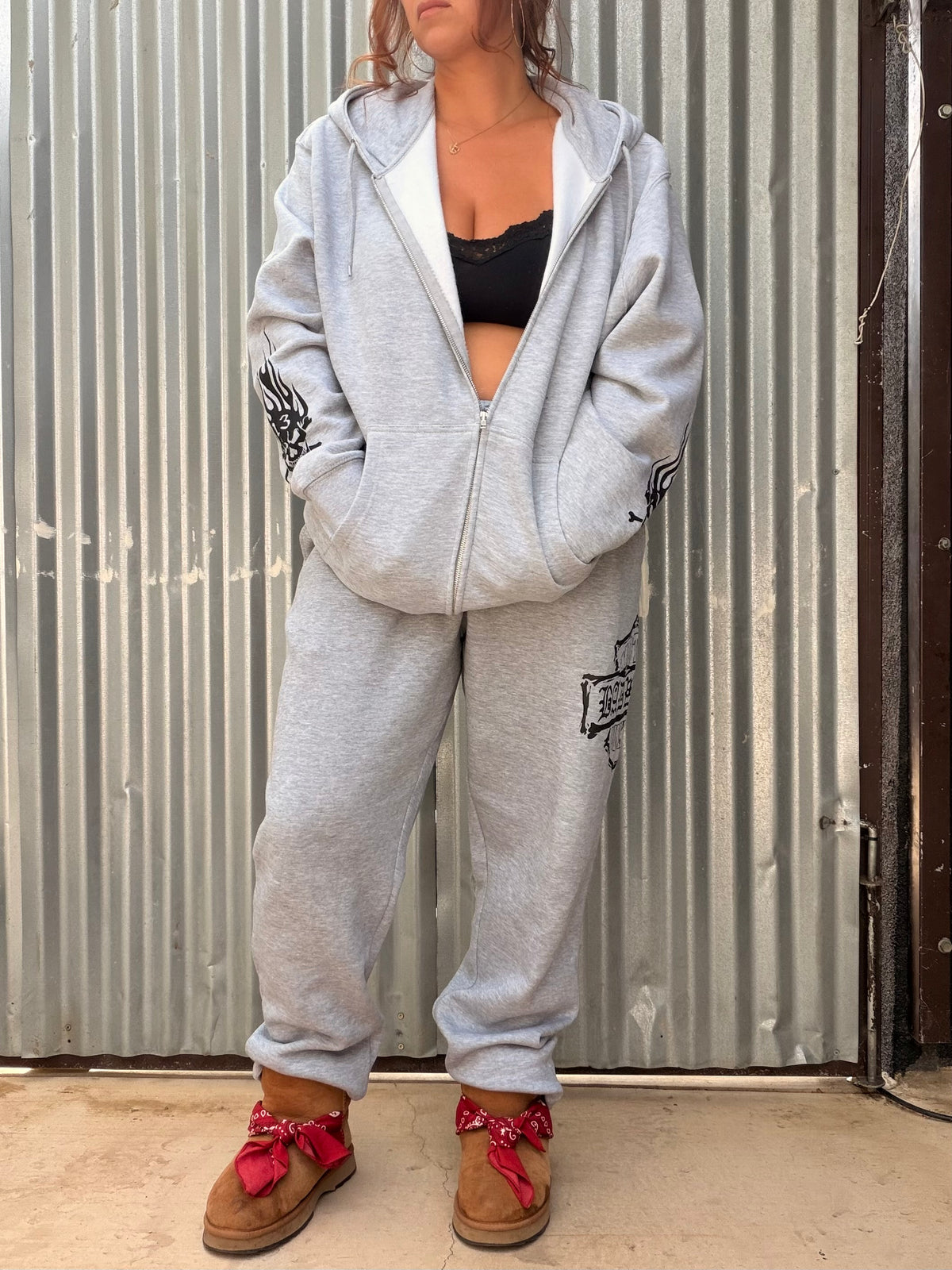 "MOTOR JUNKIES" SWEATPANTS in ASH
