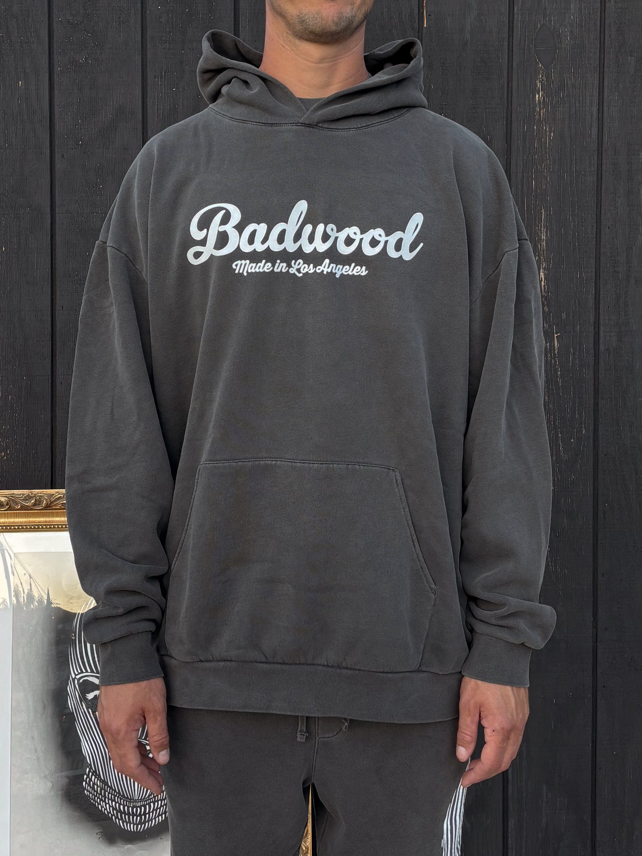 O.G. SCRIPT HOODIE in PIGMENT BLACK