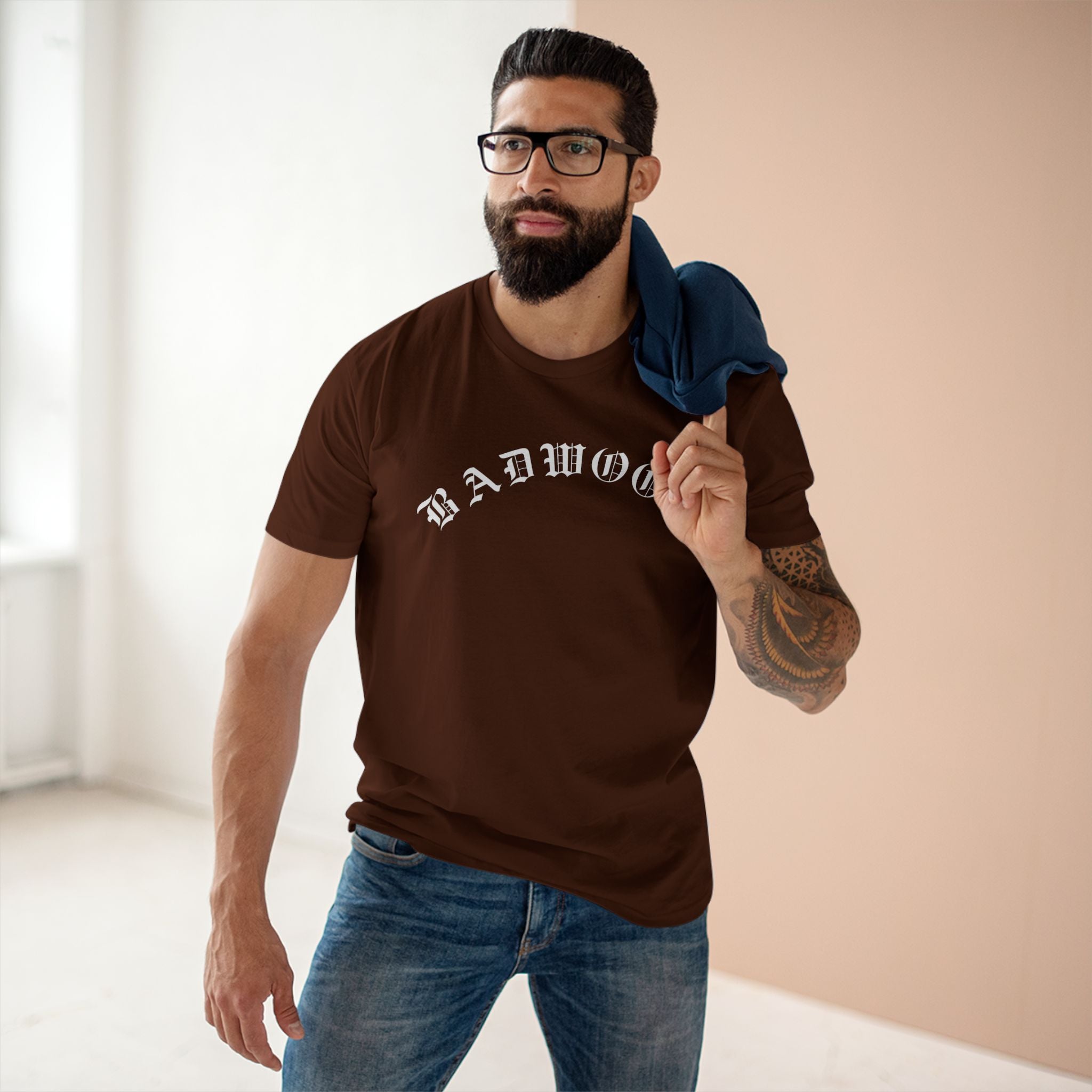 "OLD ENGLISH" - UNISEX TEE