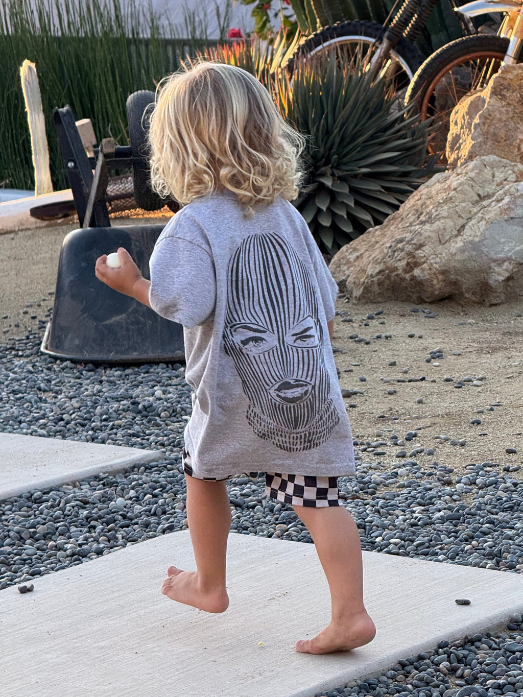 O.G. OLD ENGLISH - YOUTH TEE