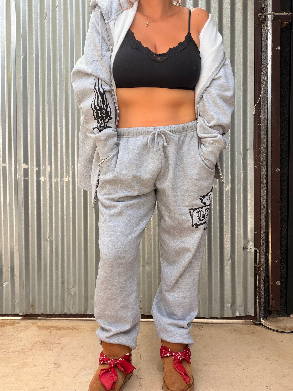 "MOTOR JUNKIES" SWEATPANTS in ASH