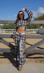 "PAISLEY" FLANNEL CROP ZIP