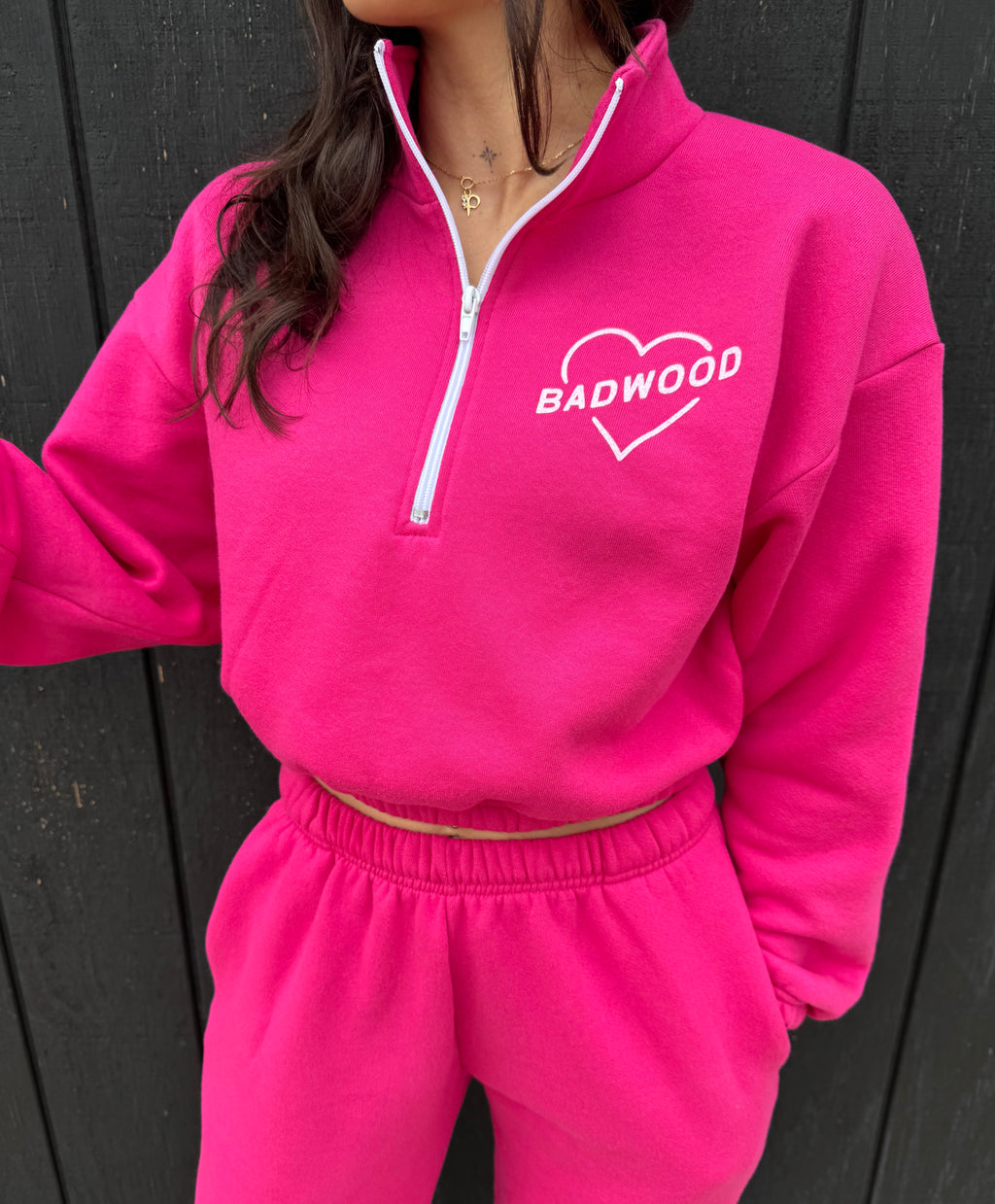 "HARD TO BREAK" QUARTER ZIP CROP in FUSCHIA