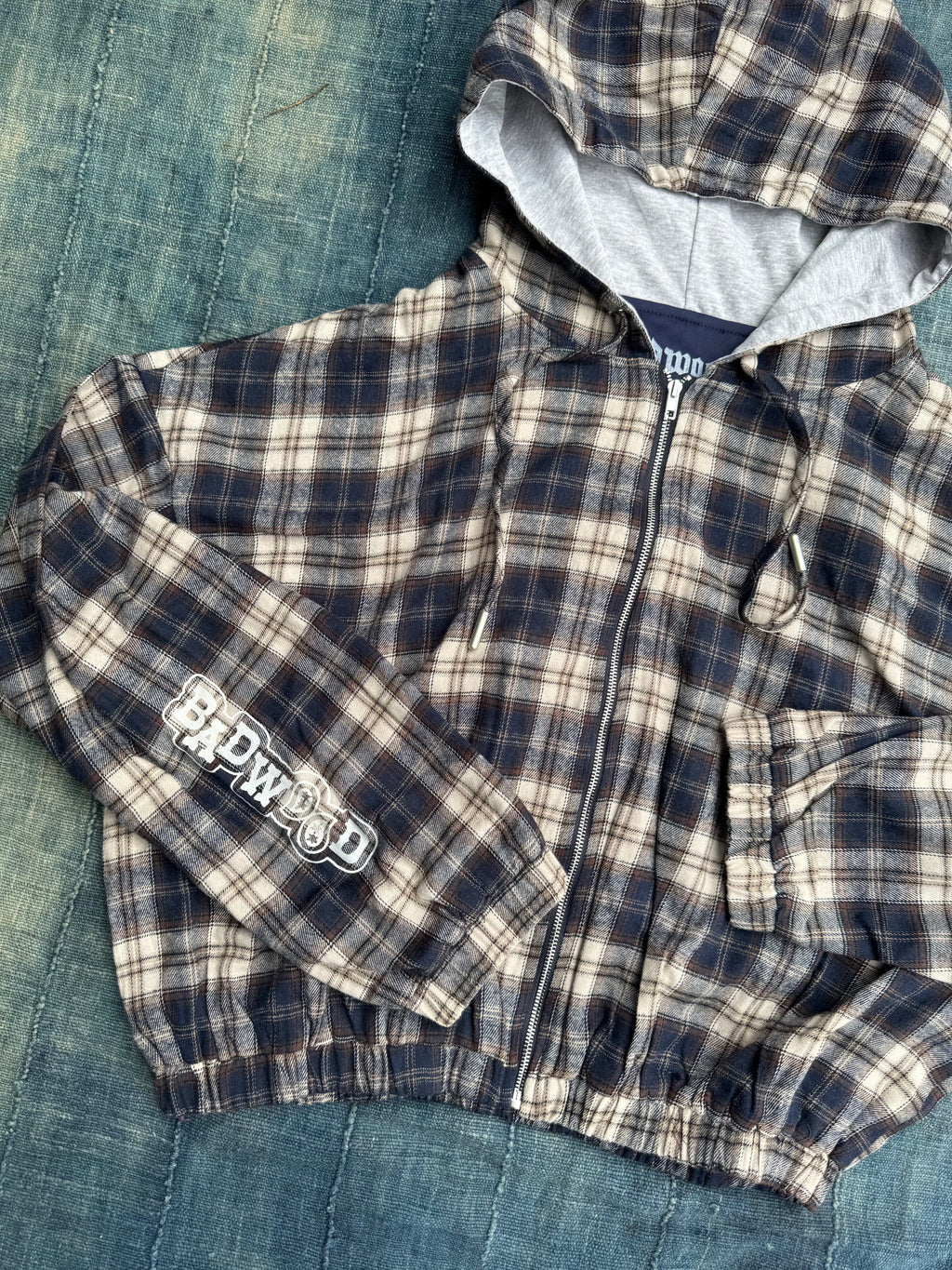 "PAISLEY" FLANNEL CROP ZIP