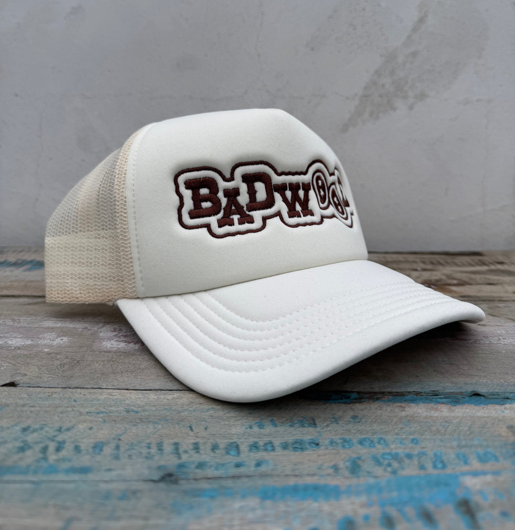 "PAISLEY" TRUCKER HAT in BONE